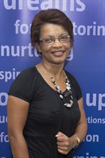 Roslyn Baatjies