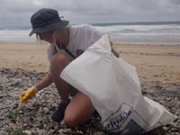 Contiki Storytellers: Jamie McDell talks plastic in the ocean