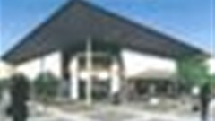 Threat to close new mall in Alex