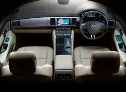 Jaguar XF is all purrs and claws