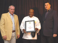 CEO Foodcorp Justin Williamson, Stalwart of the Kitchen winner Lucas Ntsele from the Michelangelo Hotel and Ray Hartley, Editor, Sunday Times. (Image: by John Liebenberg)