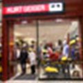 Five international retailers open at Sandton City