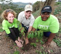 (L-R) Jo Boulle from eThekwini Municipality, Andrew Venter Wildlands CEO and Dudu Ndlovu a Facilitator from Wildlands Conservation Trust.
