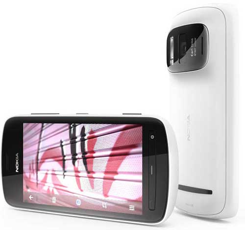 The Nokia 808 PureView smart phone Source: