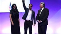 Muna Al Hashimi, General Manager of Batelco’s Consumer Unit, was on stage to receive the Award on behalf of Batelco.