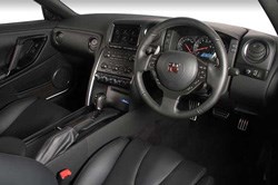 Nissan GT-R is ladies' Dream Drive