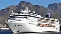 MSC Opera arrives in Cape Town