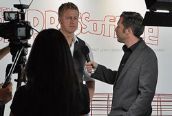 Warren Harding chatting to Gareth Cliff at The Bookmarks 2013; watch the video for more.