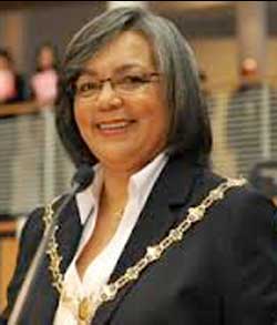 Patricia de Lille has signed an agreement to build a pilot plastics-to-oil plant in Kraaifontein. Image: