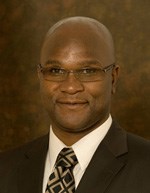 Police Minister Nathi Mthethwa: “We want to see to it that there won’t be any no-go areas in South Africa.” (Image: GCIS)