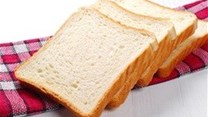 Consumers nudge bakers to cut bread additive
