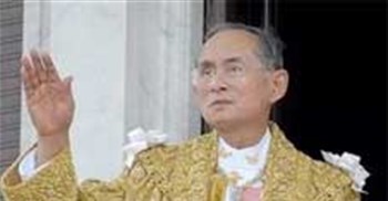 Thailand's King Bhumibol Adulyadej is protected from royal slurs under lese majeste. Image: