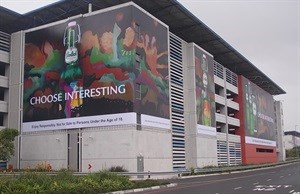 Airport ads brings Grolsch to life