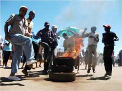 Protesting residents in Bekkersdal who caused millions of rands worth of damage to the local community. Now a probe into allegations of corruption will get underway as the Auditor-General looks into the allegations. Image: