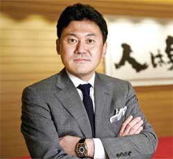 Rakuten's Hiroshi Mikitani has bought US-based Ebates for $1bn to gain a foothold in the US market. Image: