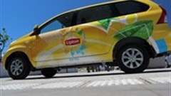 Festive taxi cabs from Lipton Ice Teas