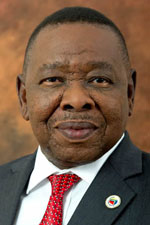 Blade Nzimande... taking a stab at the media. (Image: GCIS)