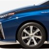 Toyota to give away fuel-cell patents to boost industry