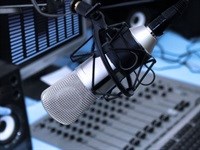 Zimbabweans still prefer radio for news - poll