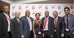 At the launch of Transnet National Ports Authority’s new Integrated Port Management System (IPMS) at the Durban ICC on 28 July were TNPA representatives (left to right): Moshe Motlohi, Port Manager: Port of Durban; David Goliath, Senior Manager, Port Operations, Port of Ngqura; Mmutle Lentle, Chief Information Officer; Phumla Ndwandwe, Project Manager; Captain Rufus Lekala, Chief Harbour Master; with Kevin Paul, MD of Nambiti Technologies and Kiran Kolli, Director of Navayuga InfoTech, India.