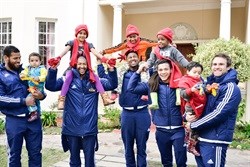 WP rugby players support #ActsofWarmth