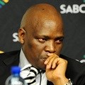 Suspended SABC boss wants his day on TV