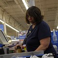 Wal-Mart woes revive minimum wage debate
