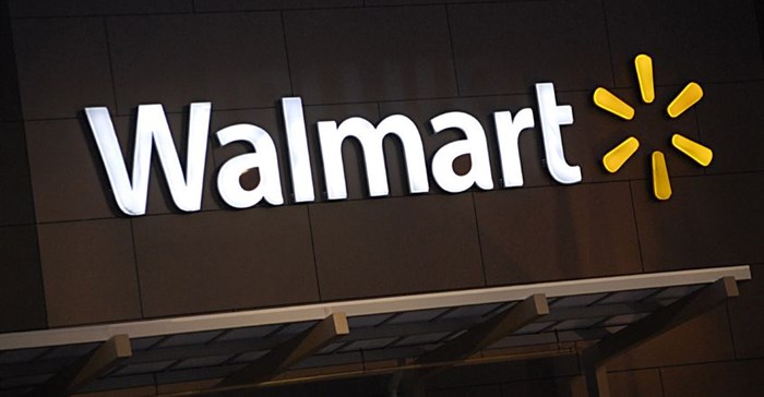 Walmart earnings dip but beat expectations