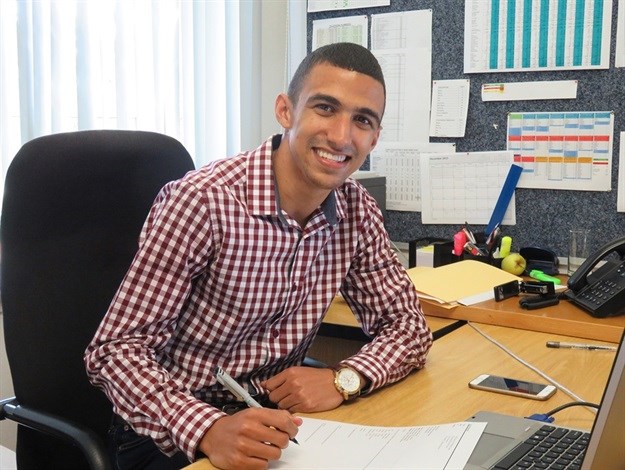 Lucian Peterson from Kuils River (Cape Town) received his first study bursary from the Shoprite Group in 2009 whilst enrolled for a Bachelor of Accounting degree. He has since completed his studies, qualified as a Chartered Accountant and was appointed as a Trainee Divisional Financial Manager on 1 December 2015 on successful completion of the Group’s South African Institute of Chartered Accountants (SAICA) approved CA training programme.