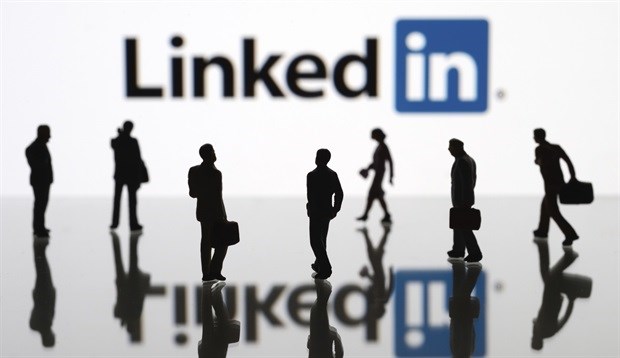 Four quick ways to become relevant on LinkedIn