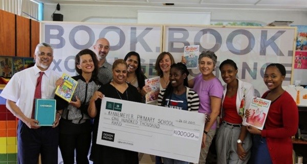 Design Indaba Expo team and Leg Studios hand over the cheque to Kannemeyer Primary School.