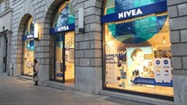Nivea maker Beiersdorf looks to smooth growth after 'successful' 2015