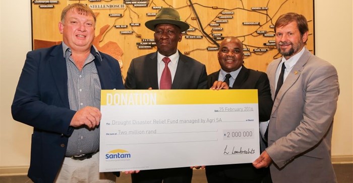 Santam makes R2 million donation to farmers and communities affected by drought.
