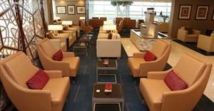 Emirates launches swish Cape Town lounge