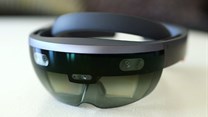 Microsoft wants Windows to open into mixed reality