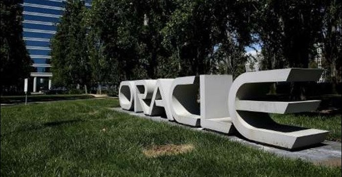 Oracle shares sink as lawsuit alleges sales were hyped