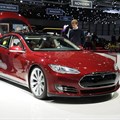 Tesla denies pressuring customers to hush up complaints