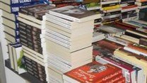 Book stacked for distribution at an Exclusive Books holding warehouse in Cape Town. Exclusive is fighting to hold on to its stores in the OR Tambo and Cape Town airports.
Picture: