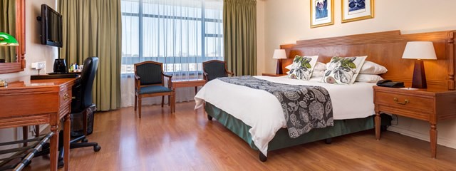 BON Hotel Bloemfontein central suite