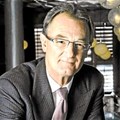 SABMiller CEO Alan Clark will receive as much as R1.2bn in bonuses and share options when the merger with AB InBev is completed.
Picture: