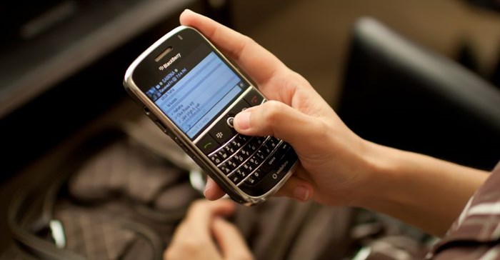 BlackBerry to cease making smartphones