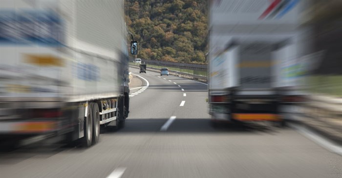Curbing goods-in-transit heists through live proactive mobile monitoring