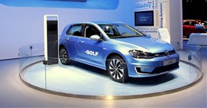VW aims to be electric leader by 2025