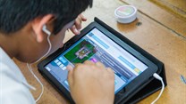 Using Minecraft to inspire interest in computer science