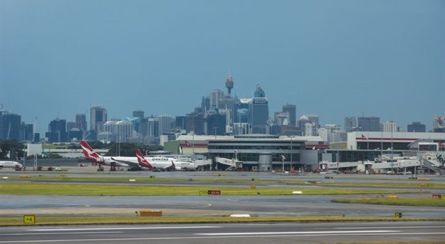 Second Sydney airport cleared for take off
