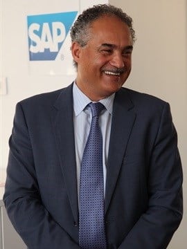 Dr Chakib Bouhdary