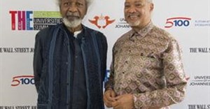 From L-R: Nobel Laureate prize winner, Prof Wole Soyinka and Professor Ihron Rensburg, Vice-Chancellor of the University of Johannesburg (UJ).