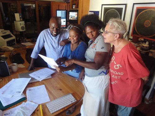 Trash and Treasure in discussion with Creatrix producers at HoH Studio. From left to right: Luzuko Ngqetho, Boitumelo Mothabela, Katleho Marole, Lynn Joffe