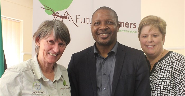L-R: Judy Stuart, Isaiah Mahlangu {Acting Chief Director for Agricultural Research and Development for KZN Department of Agriculture) and Sandy La Marque (Kwanalu CEO)