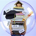Financial sector staff slow to pay student loans